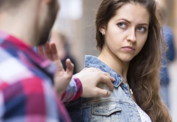 ¿Por qué toleramos el acoso y el maltrato?