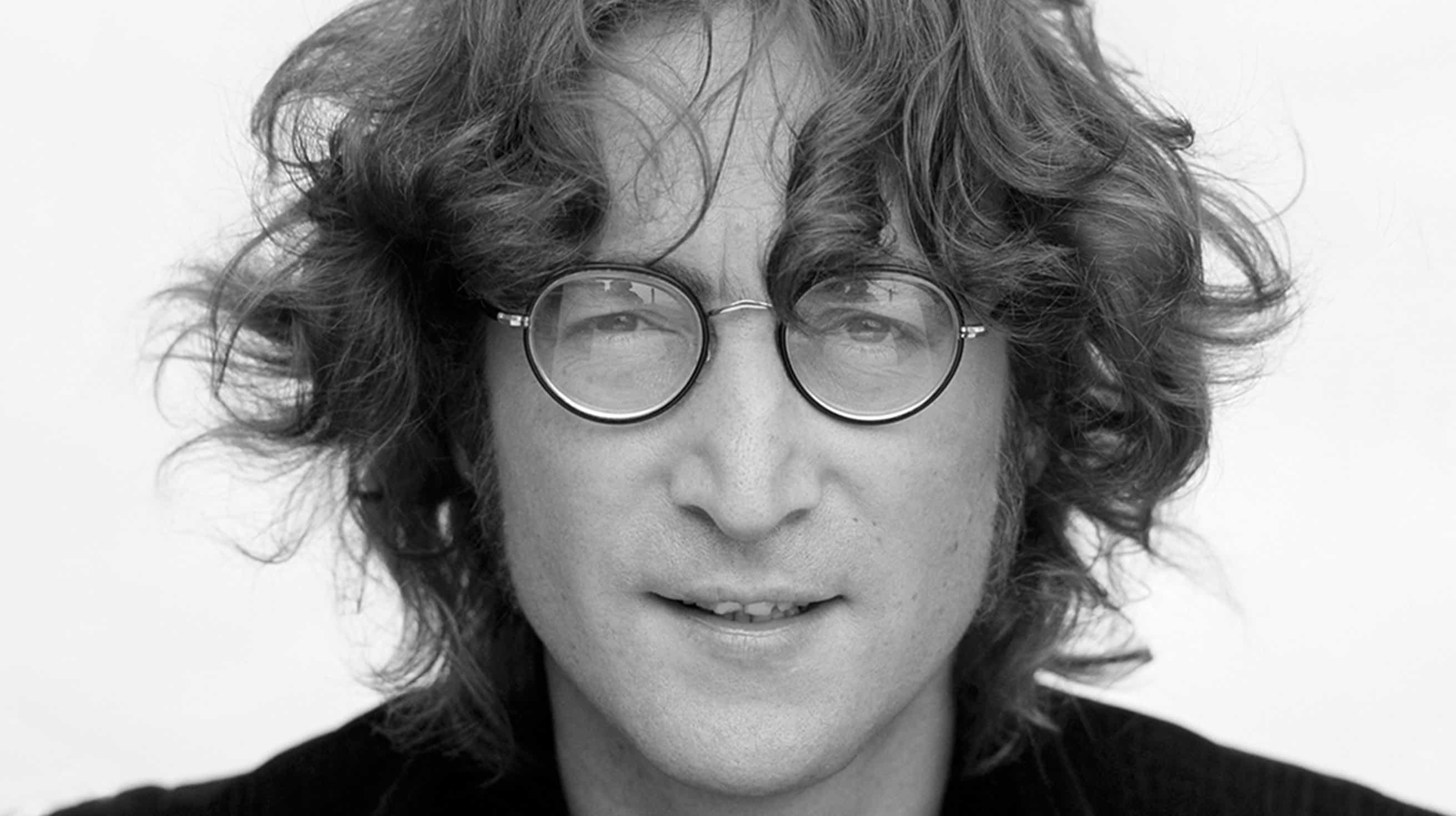 John Lennon hubiera cumplido 79 años y los fans le recuerdan