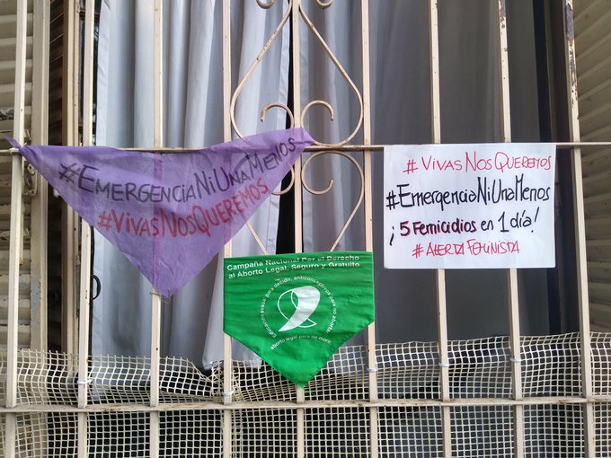 Hacen ‘ruidazo’ para reclamar por femicidios en Argentina
