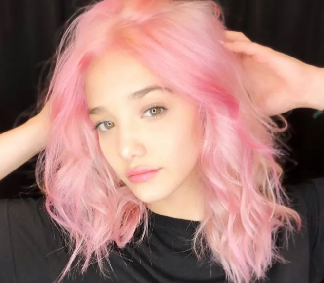 El nuevo look de Ángela Torres