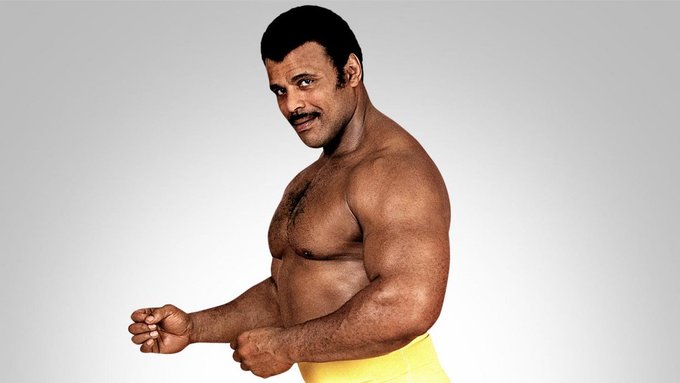 Murió Rocky Johnson, el legendario luchador y padre de The Rock