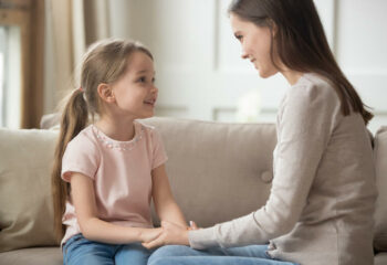 Claves para criar hijos exitosos y poderosos, según psicólogos de Harvard