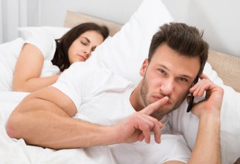 Seis señales de que tu pareja ha tenido sexo pero no contigo