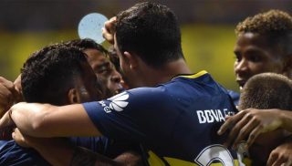 Boca celebró la vuelta de Tevez con una victoria