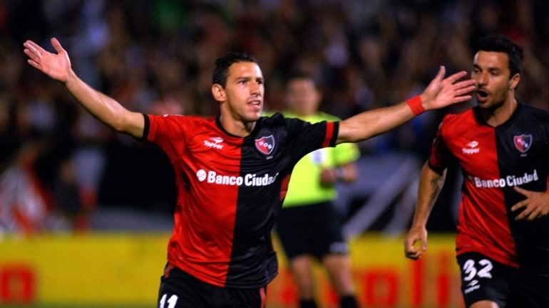 La Lepra le pisa los talones a Boca