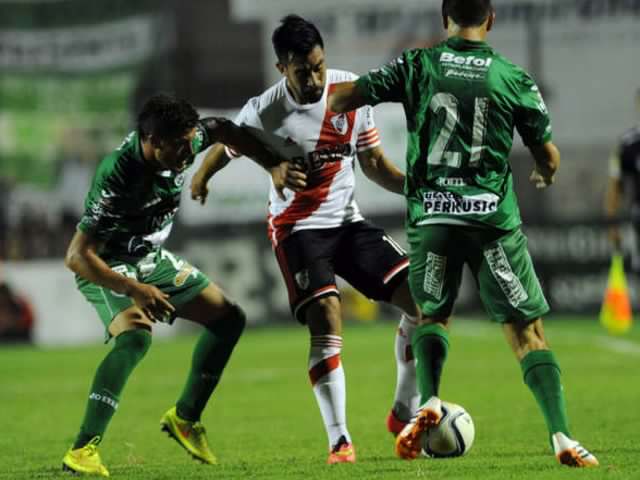 River ya juega vs Sarmiento