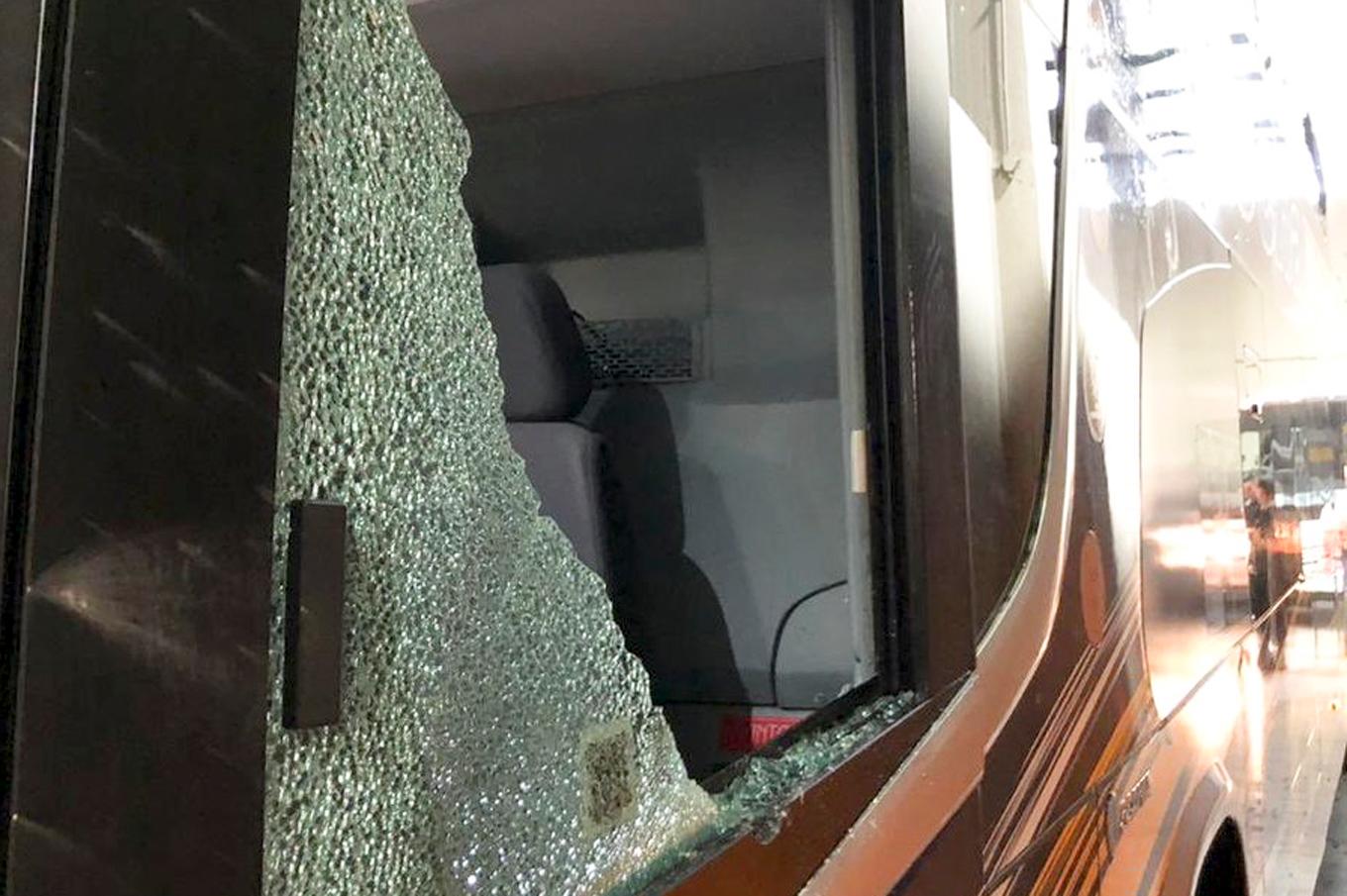 Detuvieron a uno de los agresores del micro de Boca