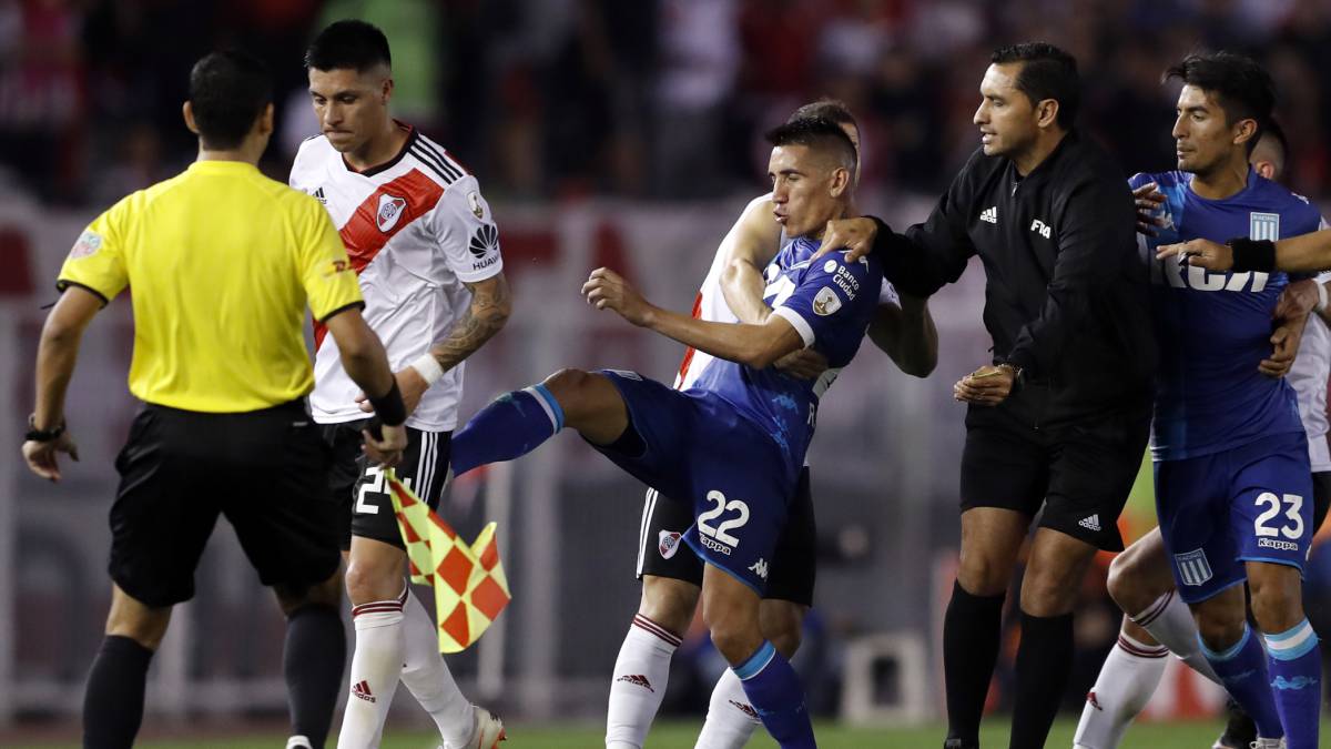 Dos fechas y multa económica para Enzo Pérez