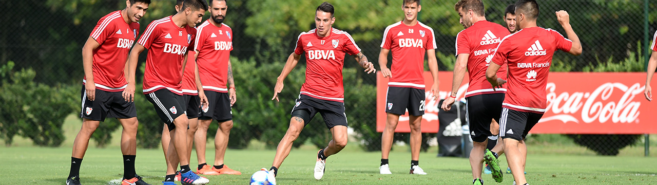 LA MAÑANA EN EL RIVER CAMP