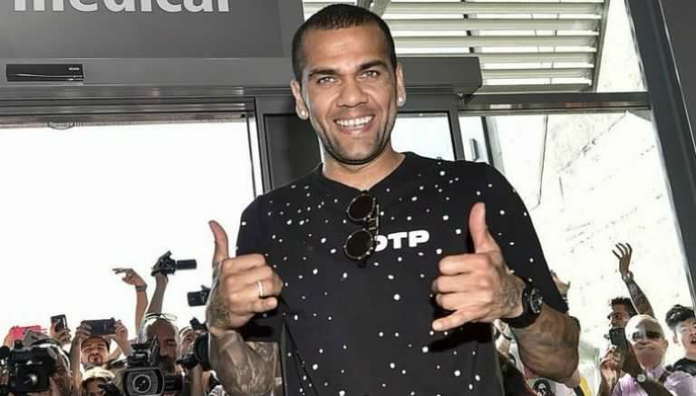 Dani Alves es más grande que Pelé