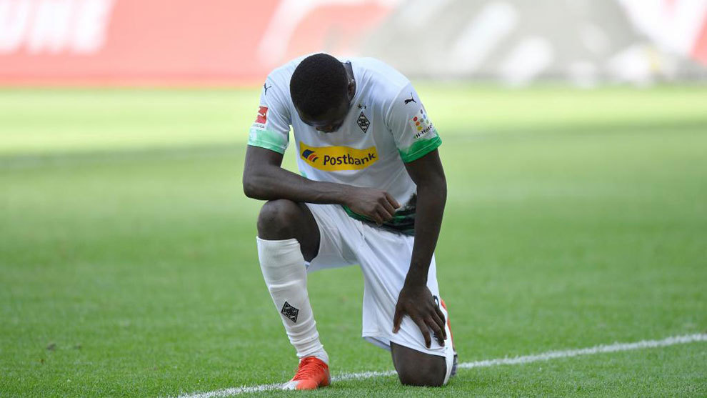 Fuerte reclamo del mundo del fútbol contra el racismo