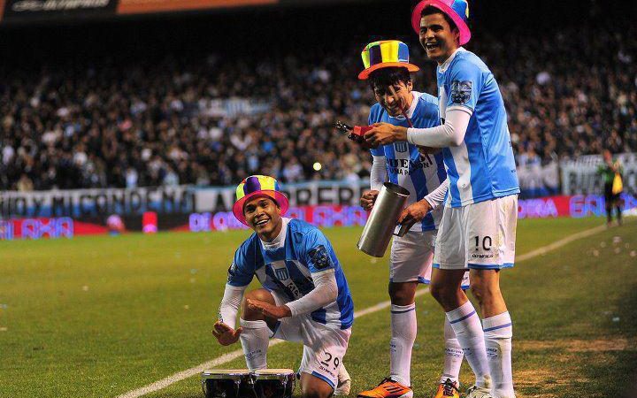 Racing se ilusiona con la vuelta de un colombiano