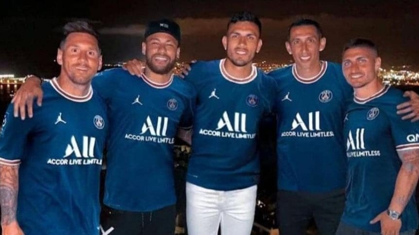 La picante respuesta de Neymar a la foto con Messi