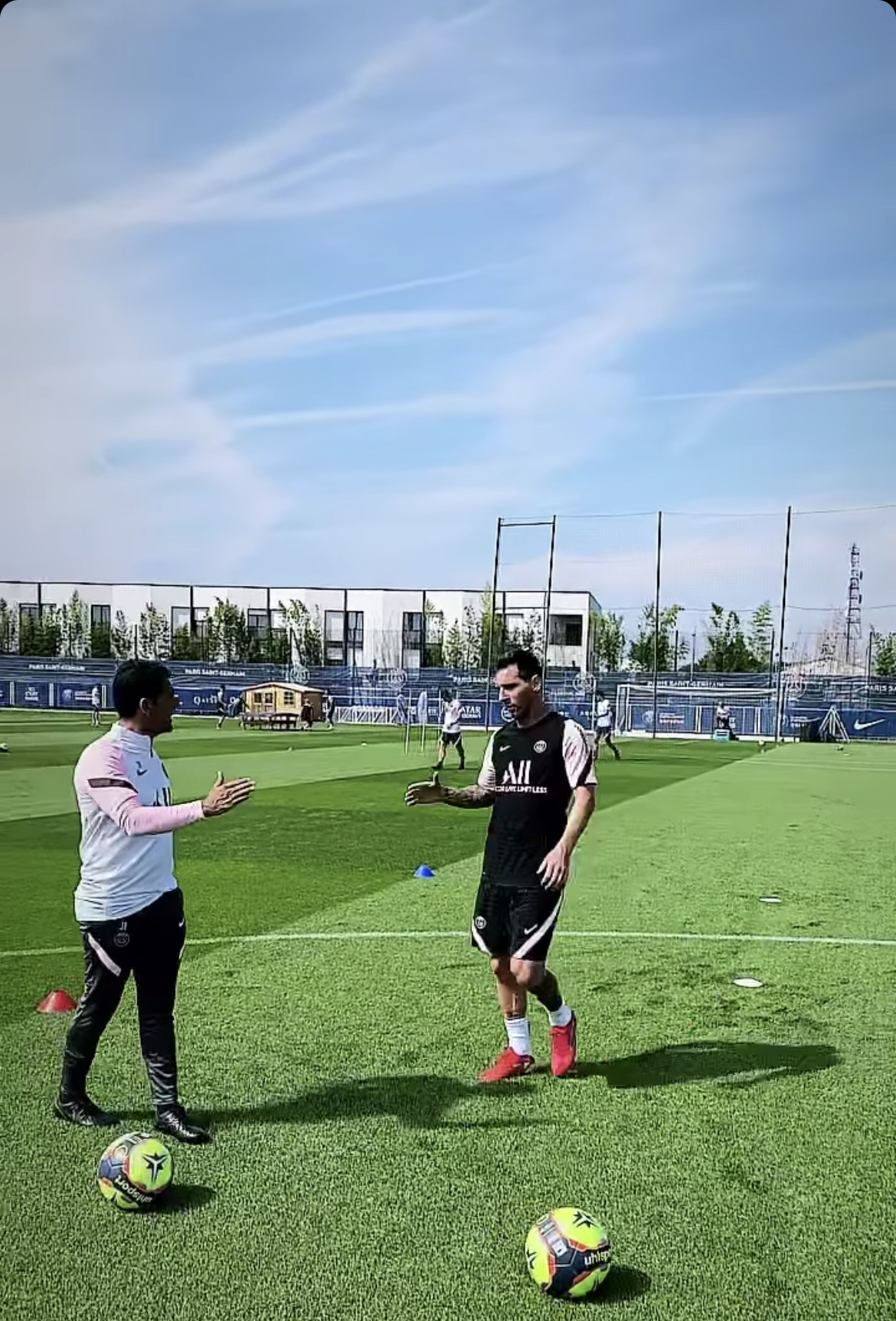 Las primeras imágenes de Messi entrenando en PSG