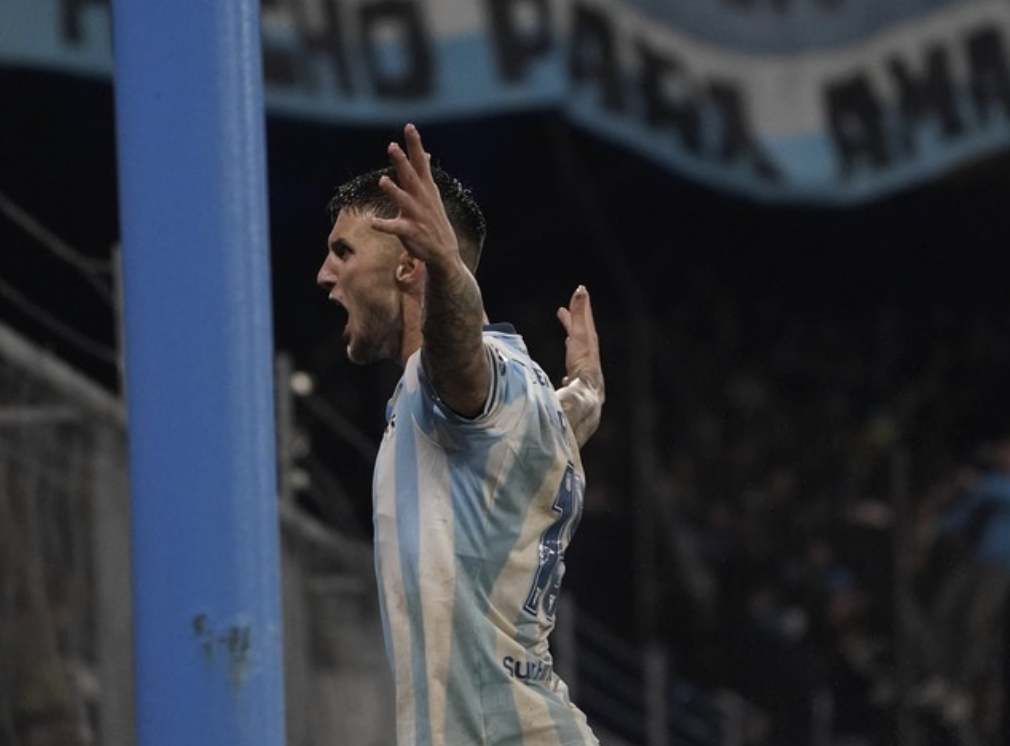 Racing y una victoria histórica para clasificar