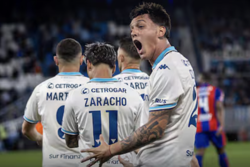Racing volvió a la victoria y ante San Lorenzo