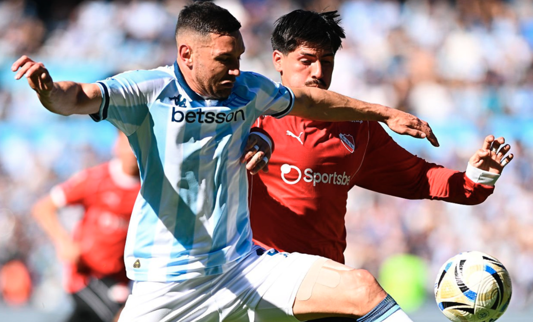 Racing e Independiente a mano