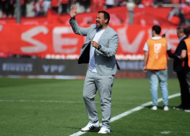 El Ogro Fabbiani demandó a Newell’s y luego lo negó