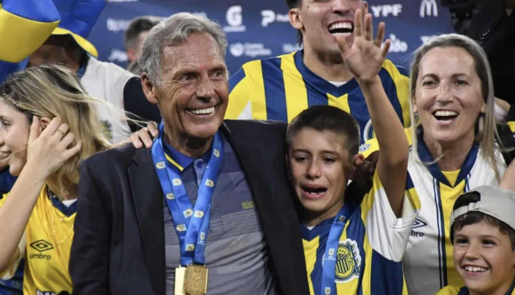 “Dejar un poco en cada club importante para él”