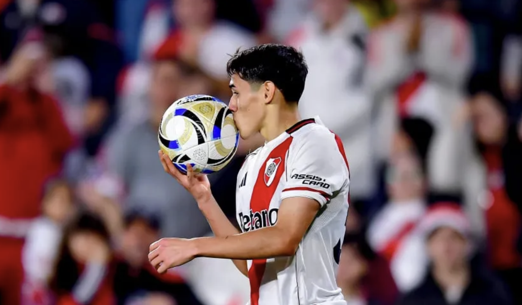 Lencina, cerca de renovar su contrato con River
