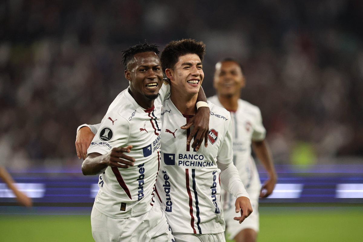 Liga de Quito dio un show y goleó a Palmeiras