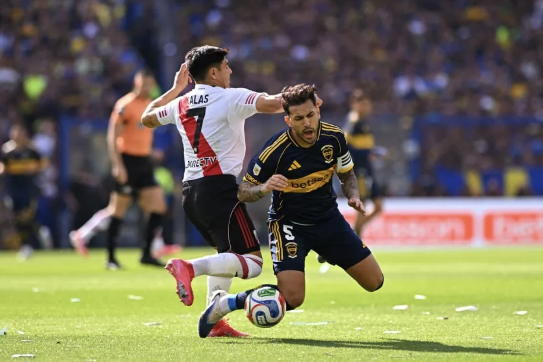 Boca, alerta por tres tocados tras la victoria en el Superclásico