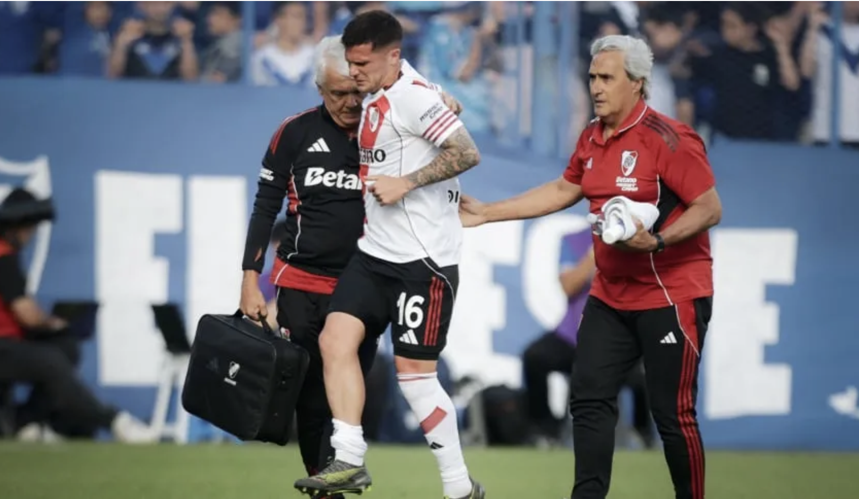 Bustos sufrió una lesión en el gemelo y Gallardo suma otra baja más en River