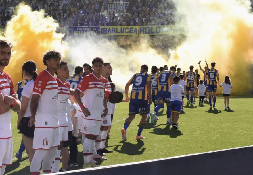 Fuertísima sanción de la AFA a Estudiantes: suspensiones para los futbolistas y Verón