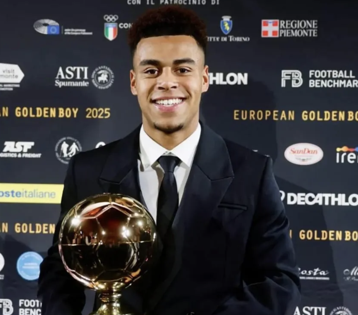 Desiré Doué ganó el Golden Boy 2025 y destronó a Lamine Yamal