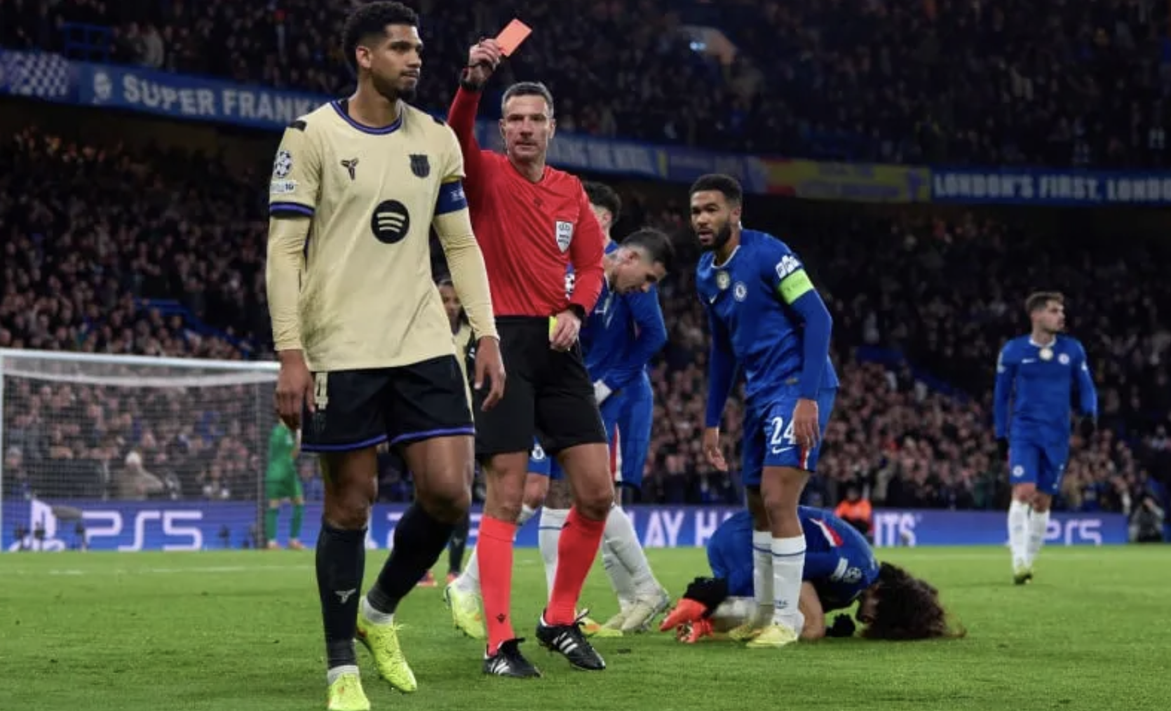 Ronald Araújo hará un “viaje espiritual” a Israel