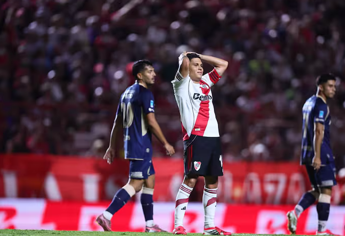 River no da vuelta un resultado desde 2024