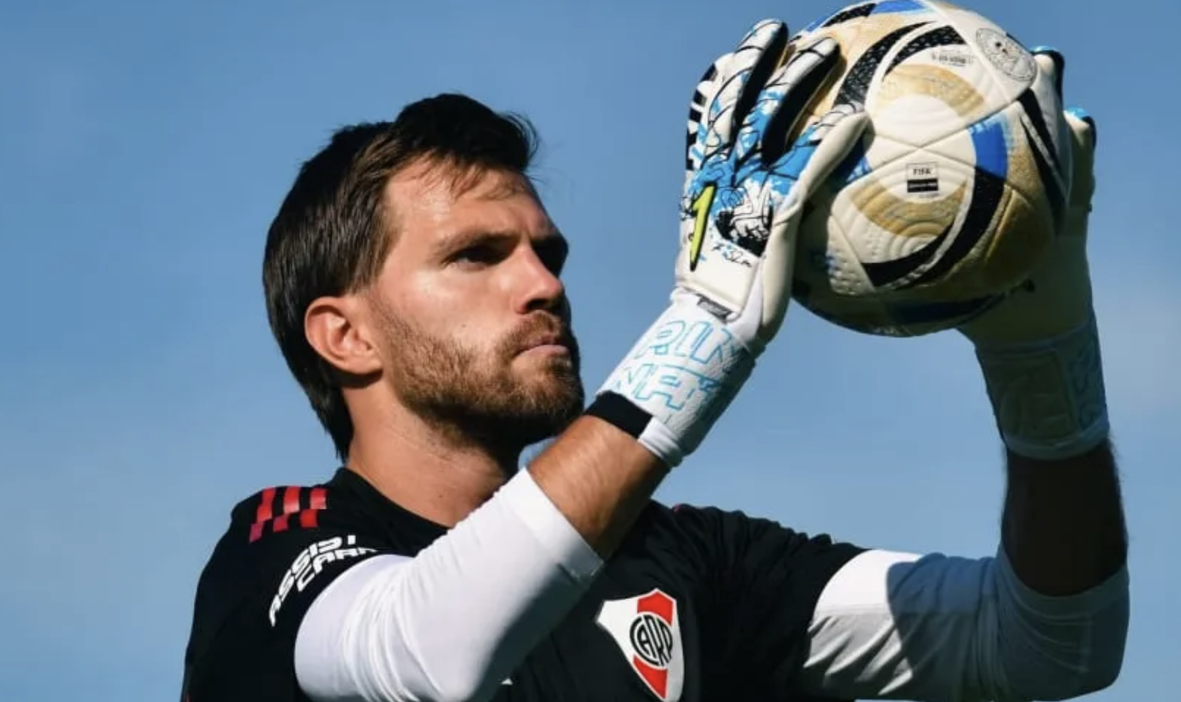 Siguen los problemas en el arco de River: se lesionó Ezequiel Centurión