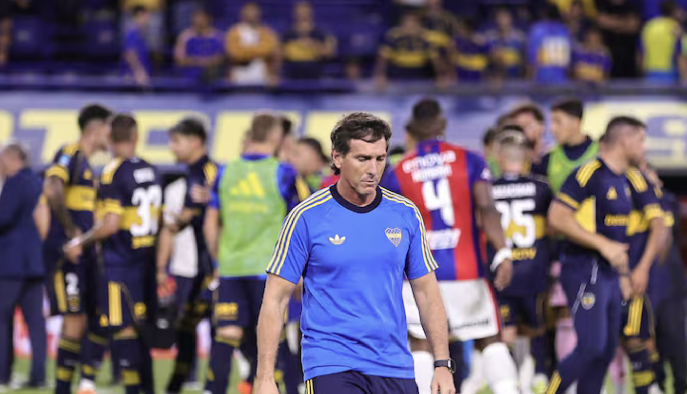 Boca y San Lorenzo a mano en La Bombonera