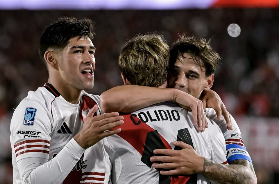 River a paso firme con goleada