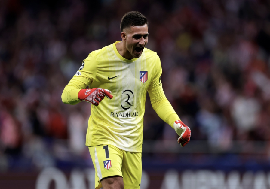 La consagratoria actuación de Juan Musso ante Barcelona que lo acerca al Mundial