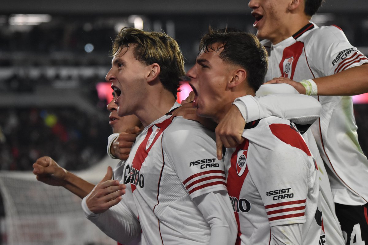 River a la final