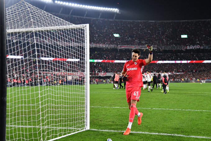 Scaloni evalúa llevar a Santiago Beltrán como jugador 27 de la Selección Argentina al Mundial 2026