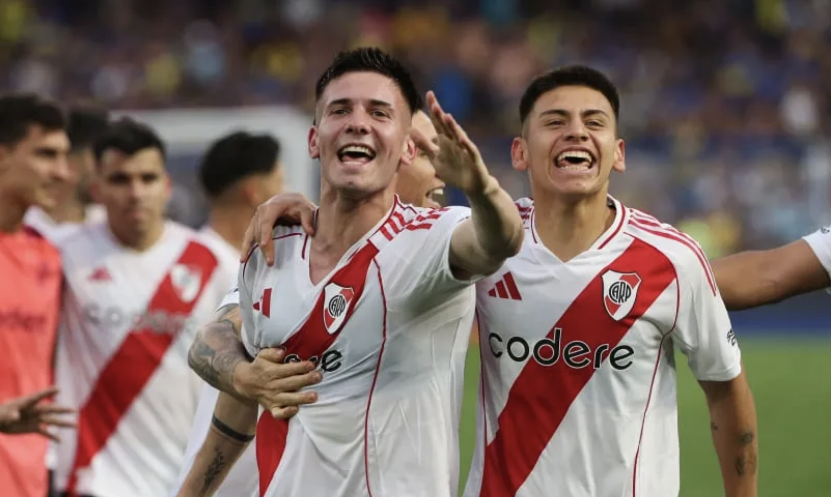 Bombazo: River busca repatriar a Mastantuono y al Diablito Echeverri