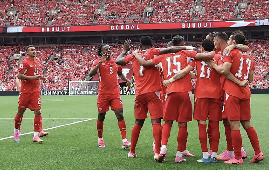 Suiza le ganó a Canadá, terminó primera en el Grupo B y ambos avanzaron a 16vos del Mundial 2026