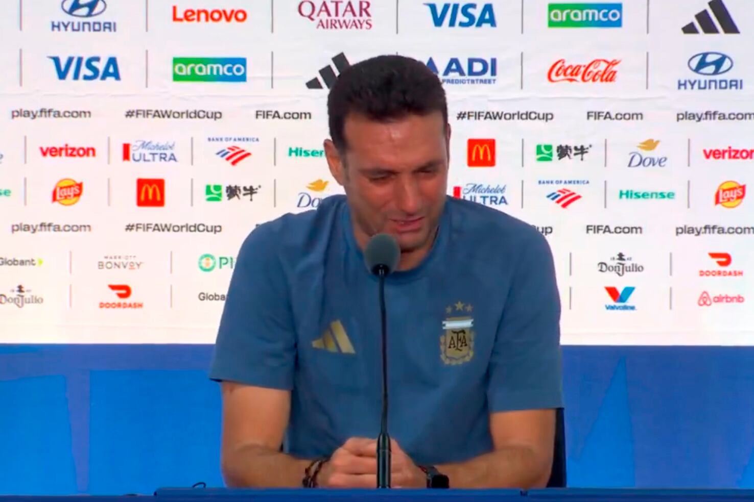 Scaloni: “Cumpliré el contrato y después veré”
