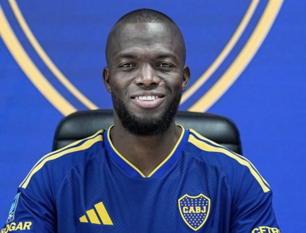 Enner Valencia firmó su contrato con Boca, se entrenó y espera su debut