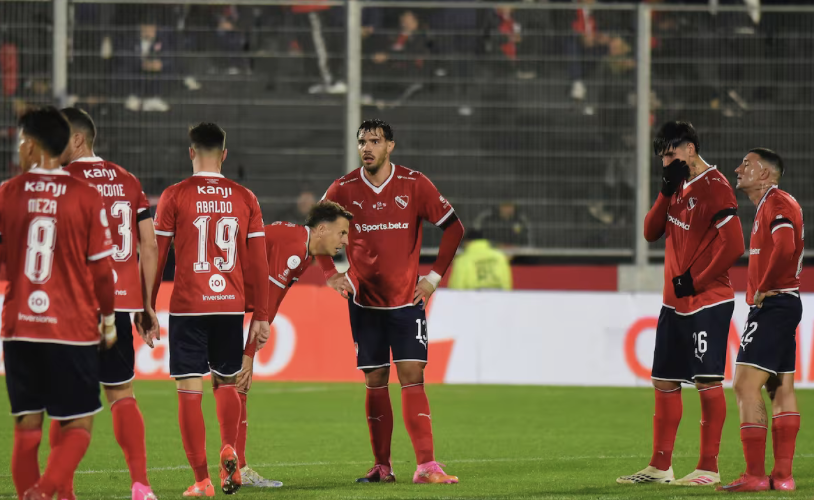 Independiente perdió por goleada con Atlético Tucumán y quedó eliminado de la Copa Argentina