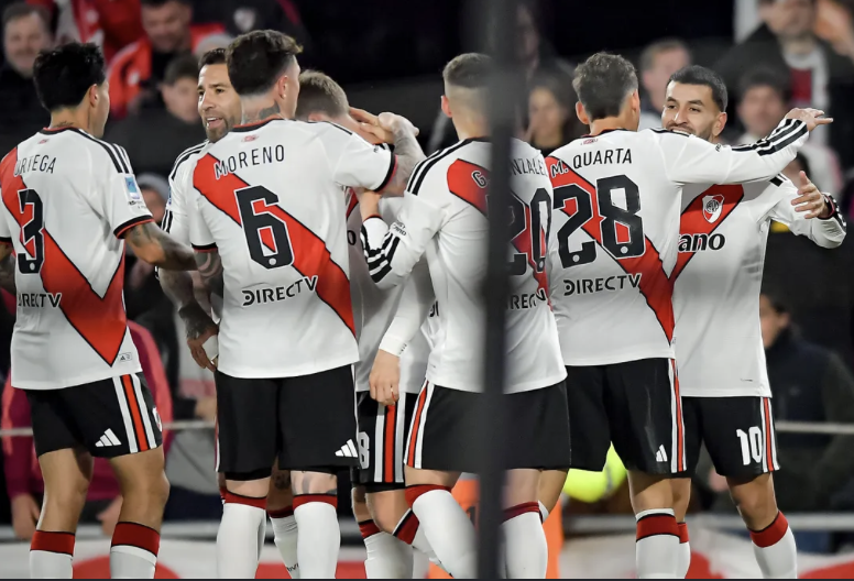 River se imponía por 2-0 pero Vélez reaccionó y llegó al empate