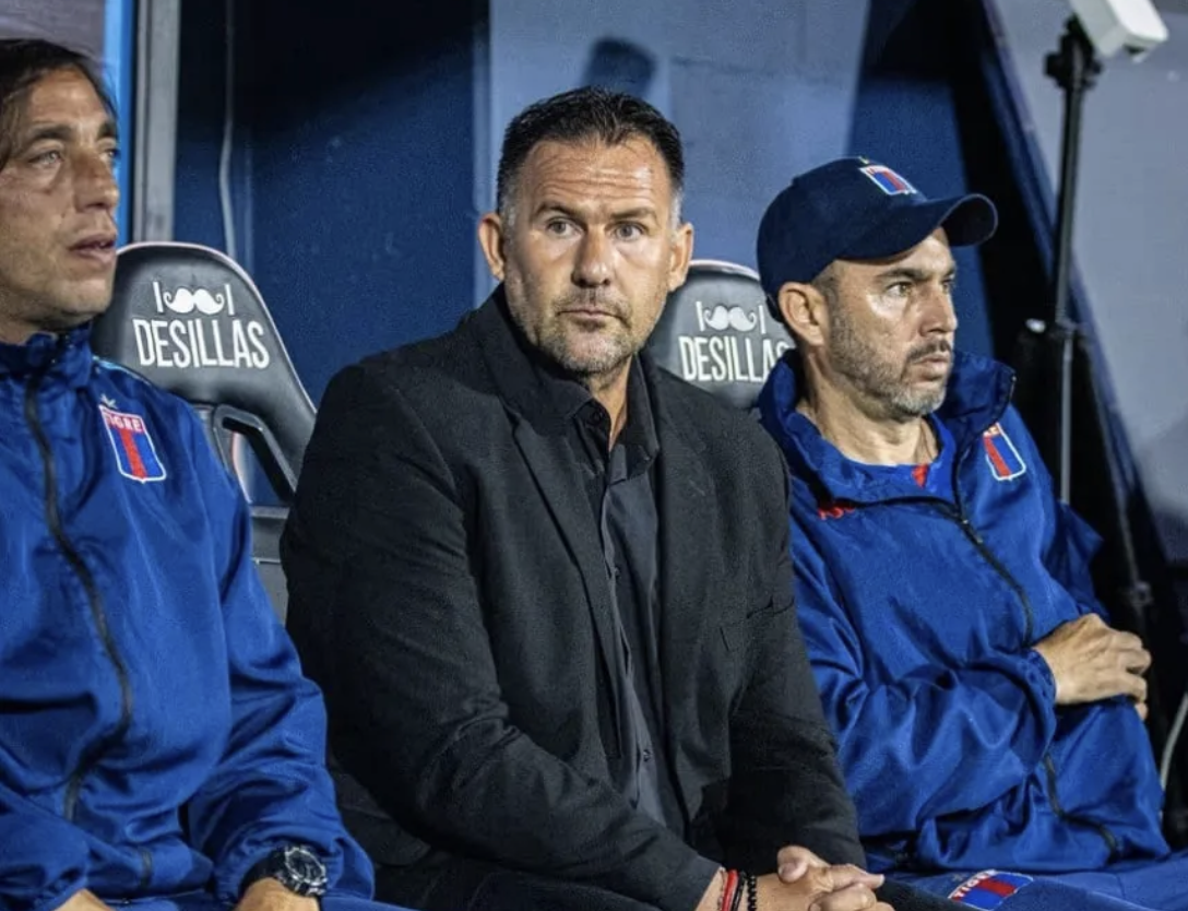 Tigre se quedó sin entrenador: Dabove renunció a su cargo