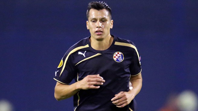 Racing: central se busca