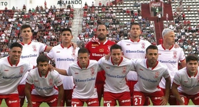 Un jugador de la Superliga ¿se retira para ser DT??