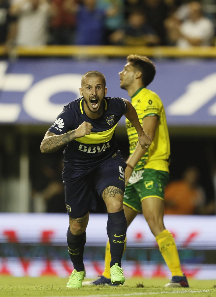 BOCA GANÓ Y SIGUE PUNTERO EN SOLEDAD