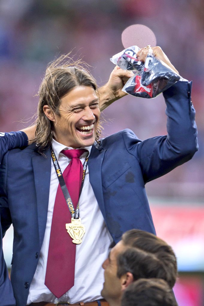 No te pierdas la arenga del Pelado Almeyda