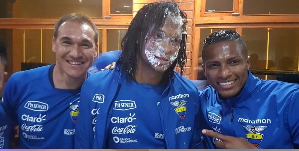 ¡Le pintaron la cara!