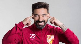 Mira el gol increíble que se perdió Lavezzi en China